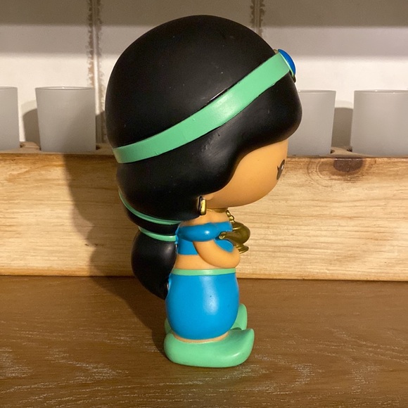 Disney’s Princess Jasmine PVC Bank - Picture 4 of 7